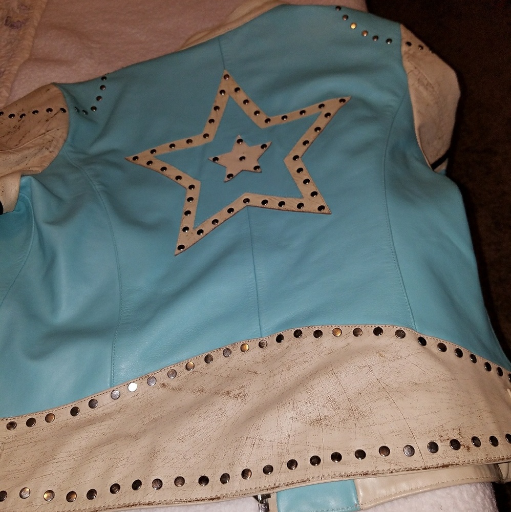 leather jacket - Picture 2 of 2